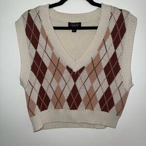 Women's Argyle Sweater Vest - Cream and Brown